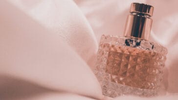 Top 5 Parfumuri cu Note de Iasomie